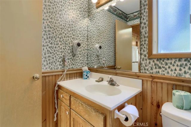 2701 Spelt, Yosemite, CA 95389