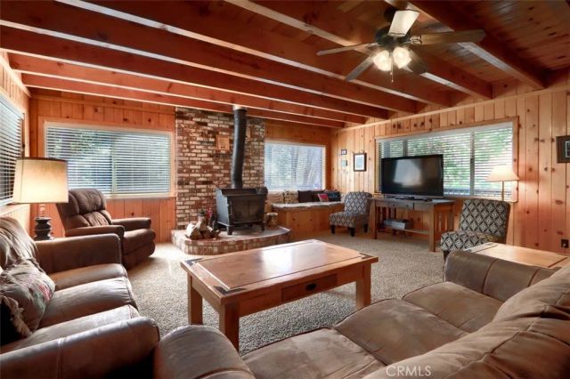 2701 Spelt, Yosemite, CA 95389