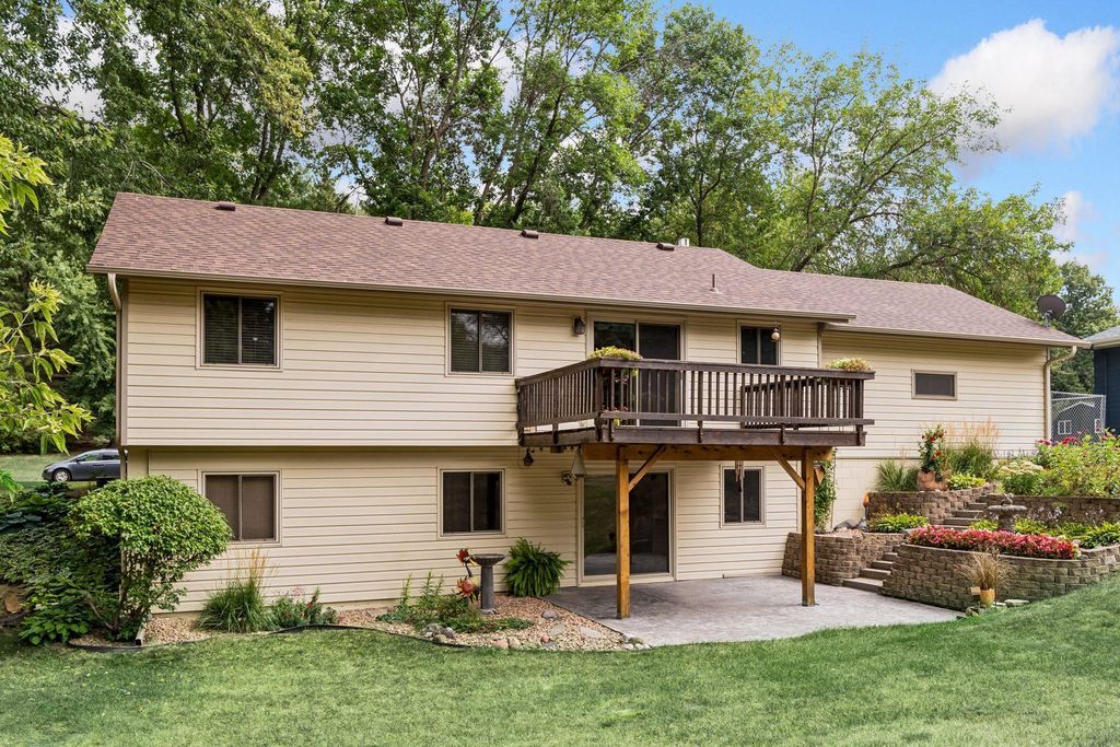 7215 Polaris Lane N, Maple Grove, MN 55311 — photo 3