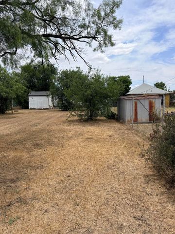 420 E 10th Street, San Angelo, TX 76903