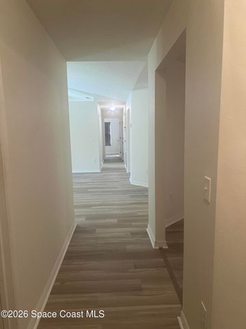 241 Paquita Circle SW, Palm Bay, FL 32908