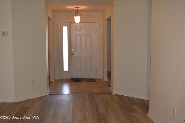 241 Paquita Circle SW, Palm Bay, FL 32908