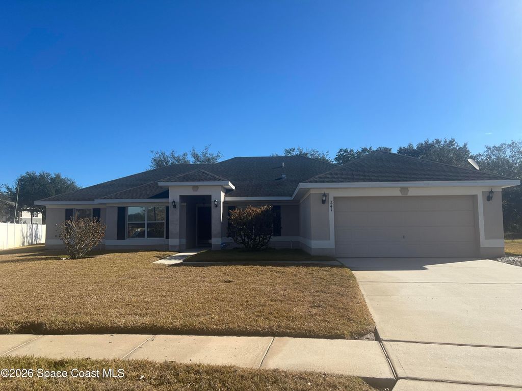 241 Paquita Circle SW, Palm Bay, FL 32908