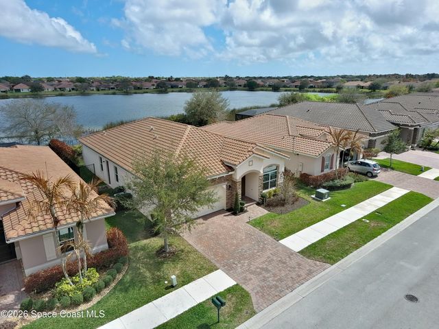 1804 Berkshire Circle SW, Vero Beach, FL 32968