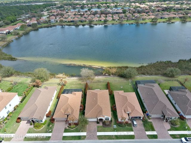 1804 Berkshire Circle SW, Vero Beach, FL 32968