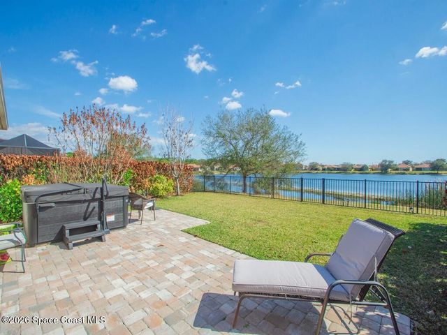 1804 Berkshire Circle SW, Vero Beach, FL 32968