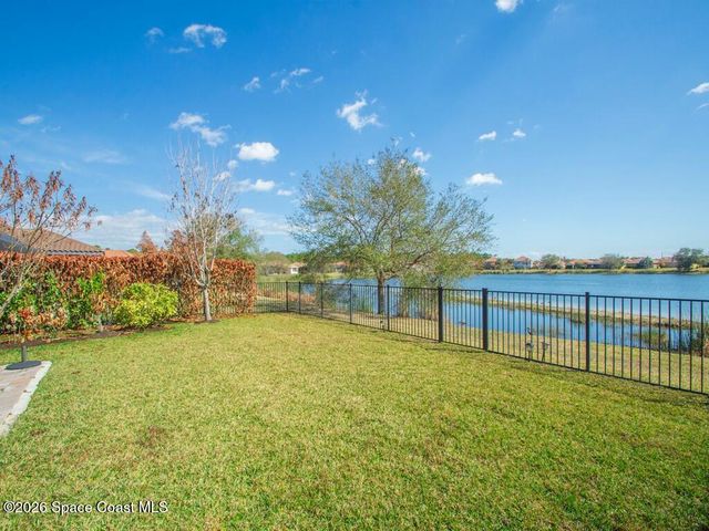 1804 Berkshire Circle SW, Vero Beach, FL 32968