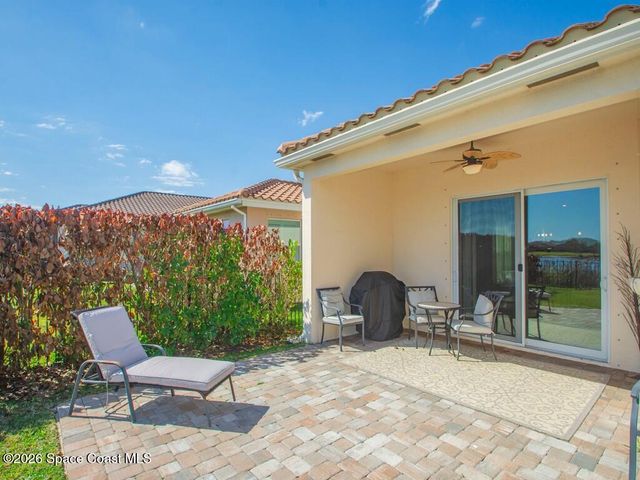 1804 Berkshire Circle SW, Vero Beach, FL 32968