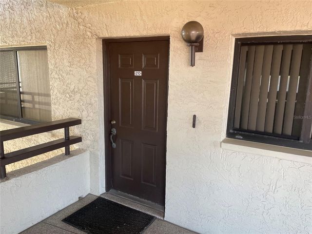 106 1ST STREET E 210, Tierra Verde, FL 33715