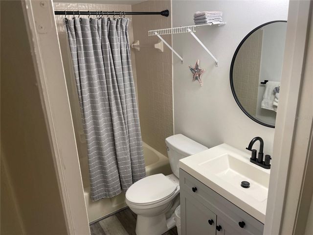 106 1ST STREET E 210, Tierra Verde, FL 33715