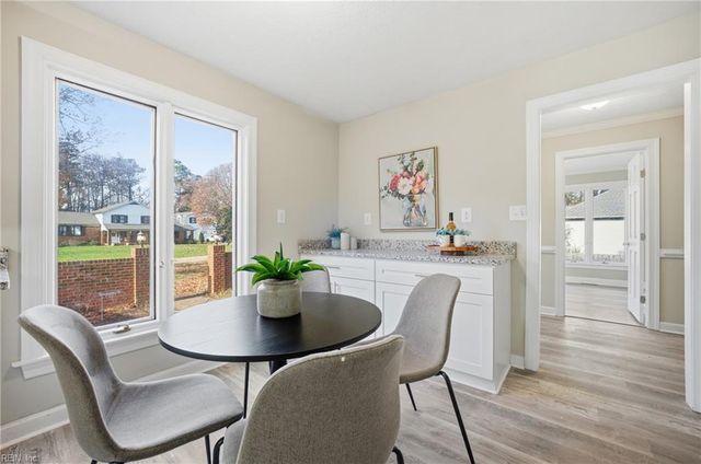 9 Rhodelia LN, Poquoson, VA 23662