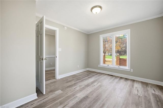 9 Rhodelia LN, Poquoson, VA 23662