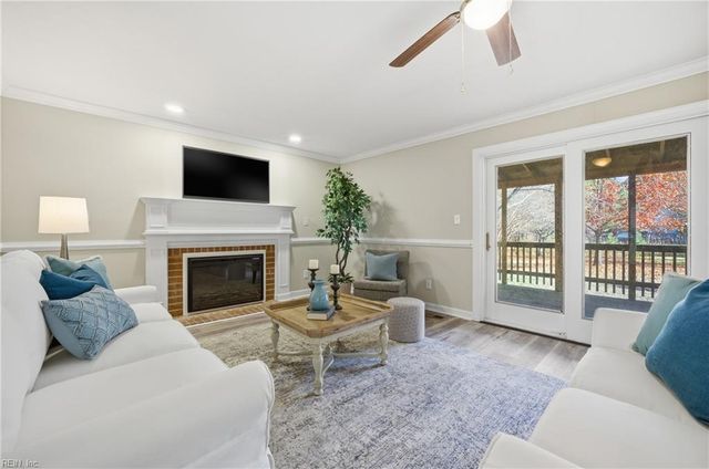 9 Rhodelia LN, Poquoson, VA 23662