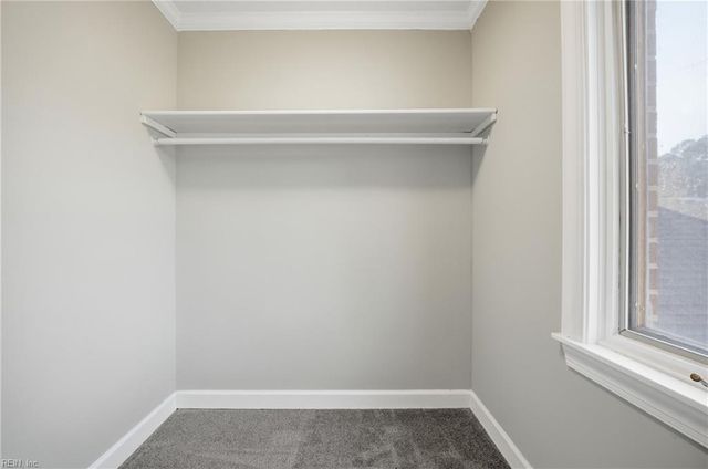 9 Rhodelia LN, Poquoson, VA 23662