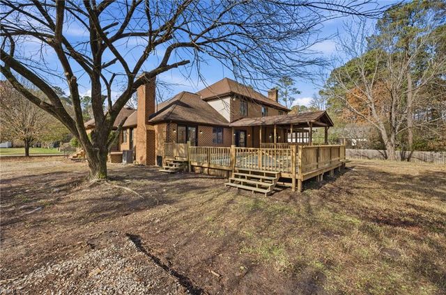 9 Rhodelia LN, Poquoson, VA 23662