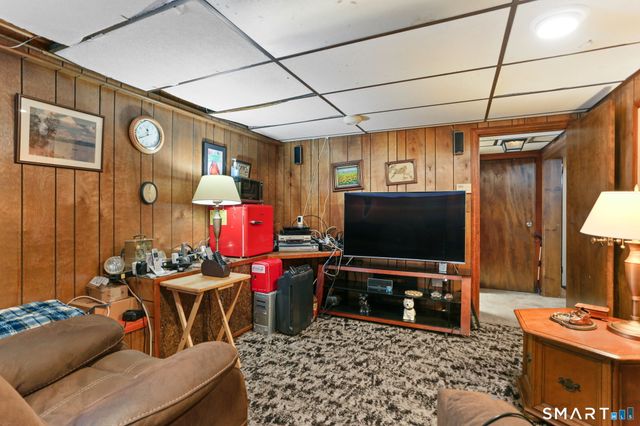 97 Greenbrier Road, Trumbull, CT 06611