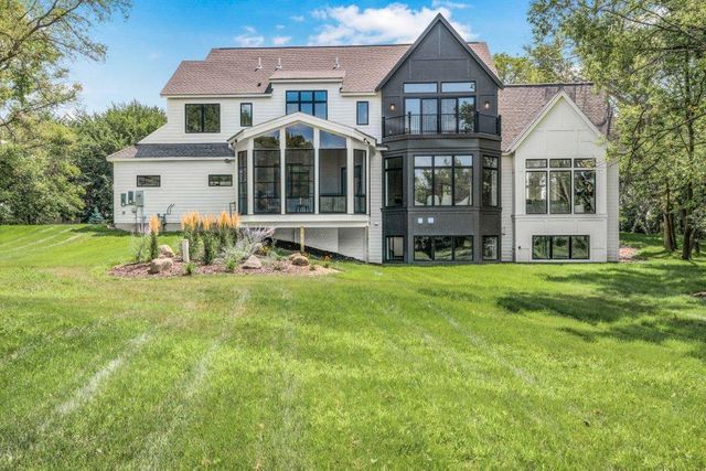 9414 Us-12, Independence, MN 55328