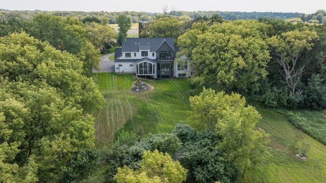 9414 Us-12, Independence, MN 55328