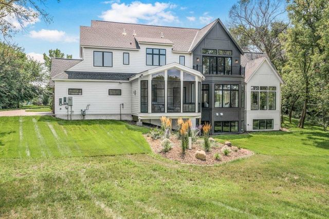 9414 Us-12, Independence, MN 55328
