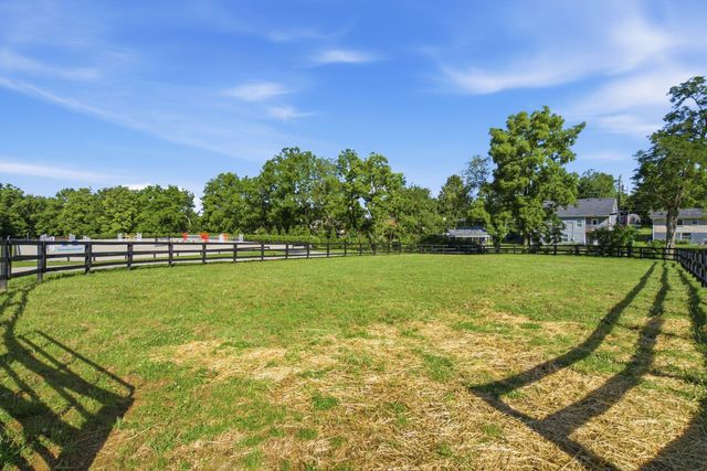 166 Swigert Avenue, Lexington, KY 40505