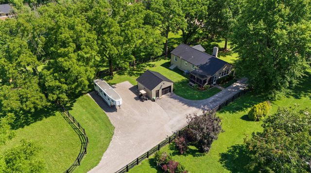 166 Swigert Avenue, Lexington, KY 40505