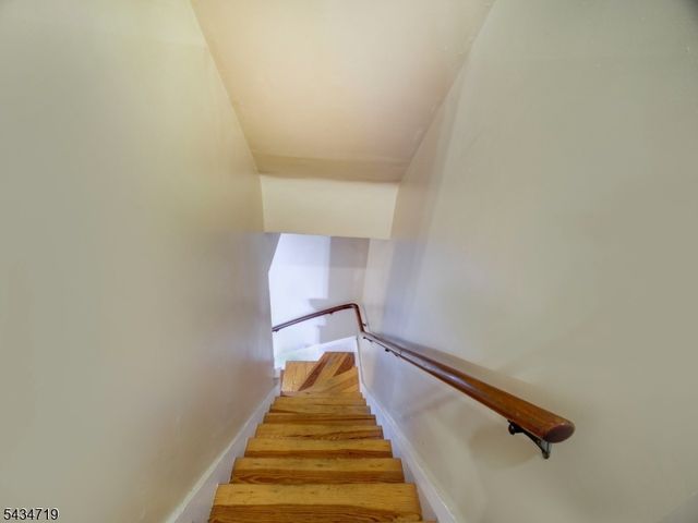 409 3Rd Ave West, Newark City, NJ 07107