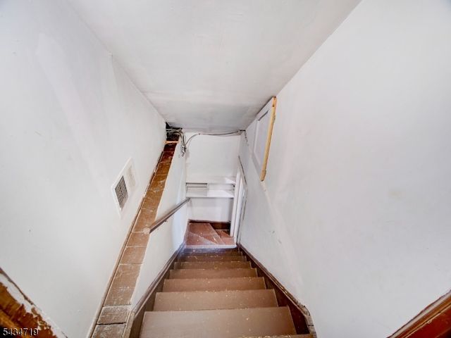 409 3Rd Ave West, Newark City, NJ 07107