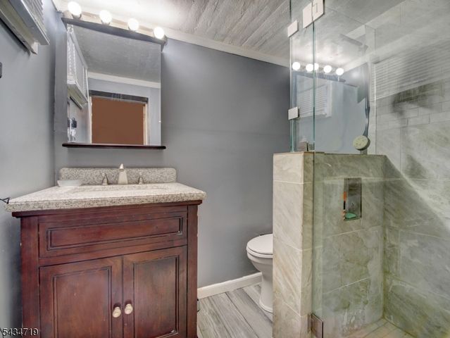 409 3Rd Ave West, Newark City, NJ 07107