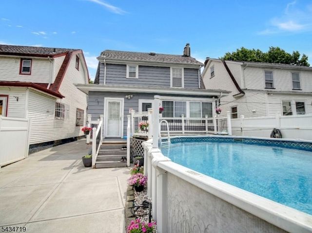 409 3Rd Ave West, Newark City, NJ 07107