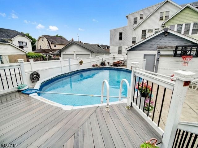 409 3Rd Ave West, Newark City, NJ 07107