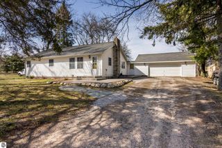 5861 Gleaner Hall Road, Kingsley, MI 49649