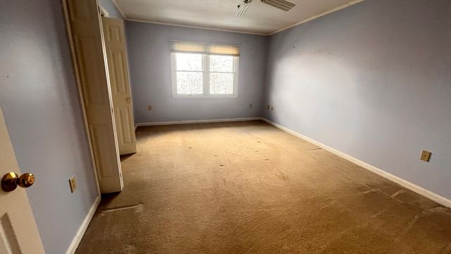13 Dallas Dr 305, Dracut, MA 01826