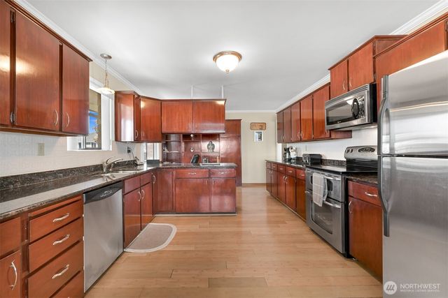 3962 Saltspring Drive, Ferndale, WA 98248