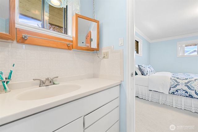 3962 Saltspring Drive, Ferndale, WA 98248