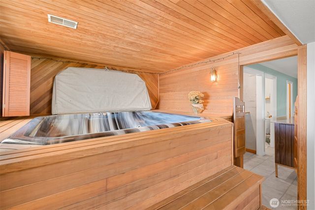 3962 Saltspring Drive, Ferndale, WA 98248