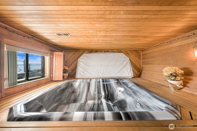 3962 Saltspring Drive, Ferndale, WA 98248