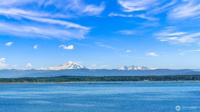 3962 Saltspring Drive, Ferndale, WA 98248