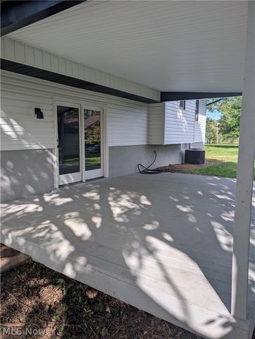 3246 E Waterloo Road, Akron, OH 44312