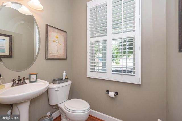 11752 MAID AT ARMS LN, Berlin, MD 21811
