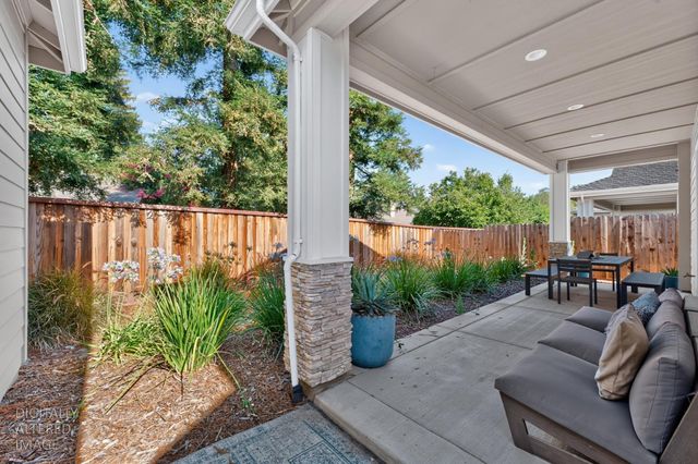 3320 Water Well Pl, Loomis, CA 95650