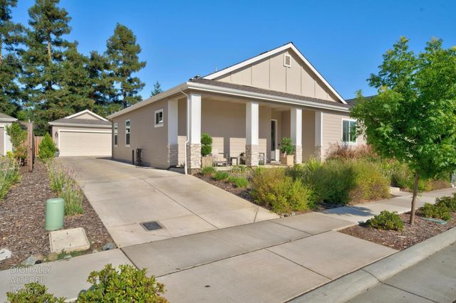 3320 Water Well Pl, Loomis, CA 95650