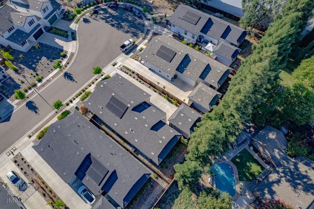 3320 Water Well Pl, Loomis, CA 95650