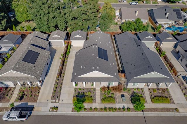 3320 Water Well Pl, Loomis, CA 95650
