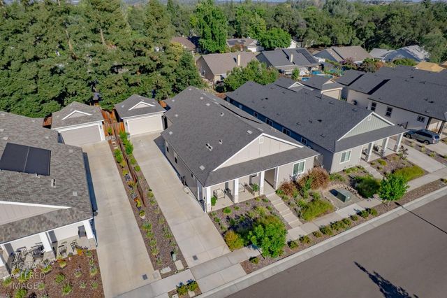 3320 Water Well Pl, Loomis, CA 95650
