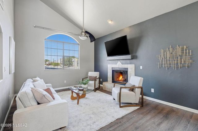 1237 W Paintbrush Place, Tucson, AZ 85704