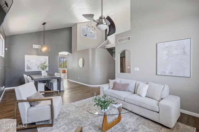 1237 W Paintbrush Place, Tucson, AZ 85704