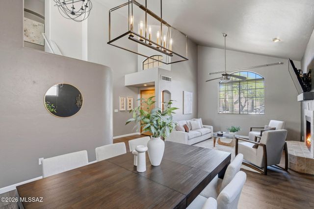 1237 W Paintbrush Place, Tucson, AZ 85704
