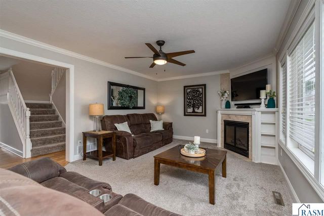 2119 Burnett Lane, North Mankato, MN 56003