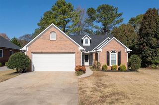 39 Thoroughbred Lane, Cartersville, GA 30120
