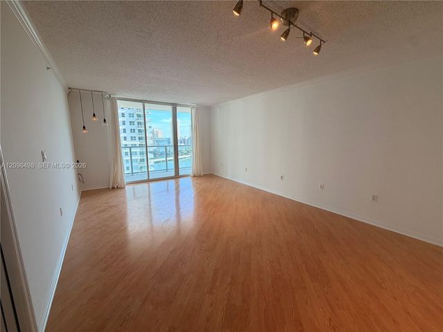 1155 Brickell Bay Drive 2006, Miami, FL 33131